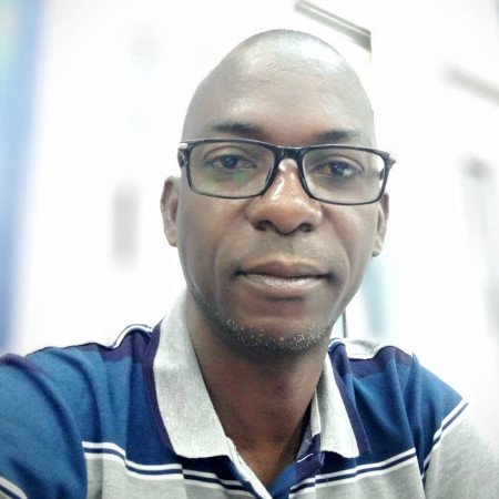 Revoobit | YAPO VALERY registration for RIGHT position.